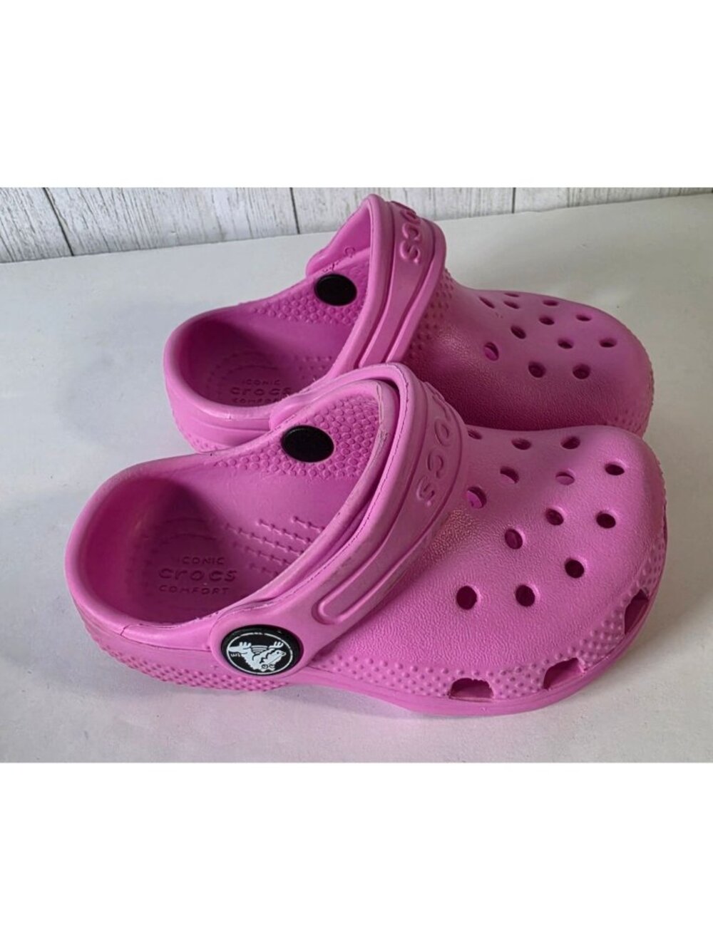 CROCS CLASSIC CLOG ELECTRIC PINK BABY TODDLER SIZE C6 SLIP ON SANDAL SHOES KIDS